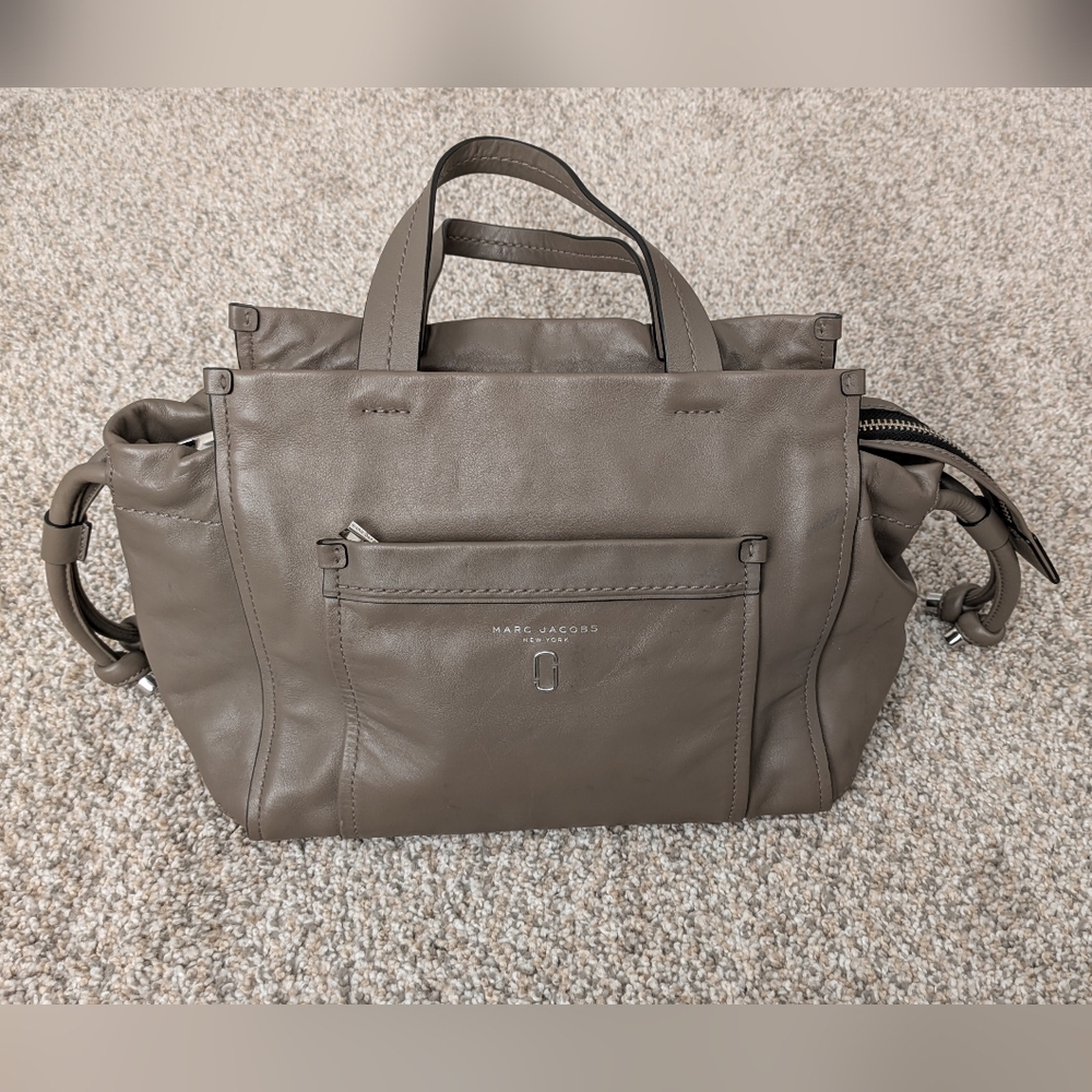 Marc Jacobs Taupe Leather Tote
